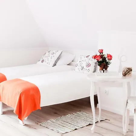 Pod Taborskimi Sosnami * Ukta